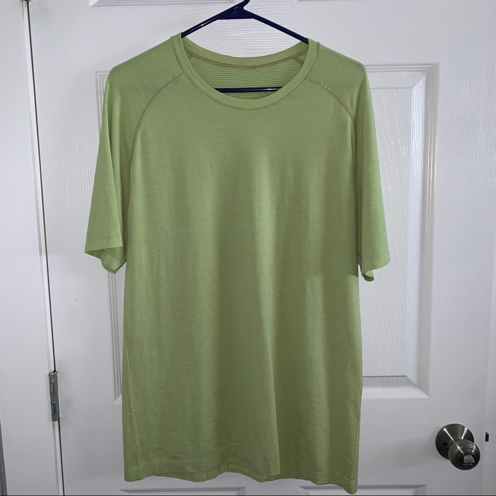 Men’s light green Lululemon shirt